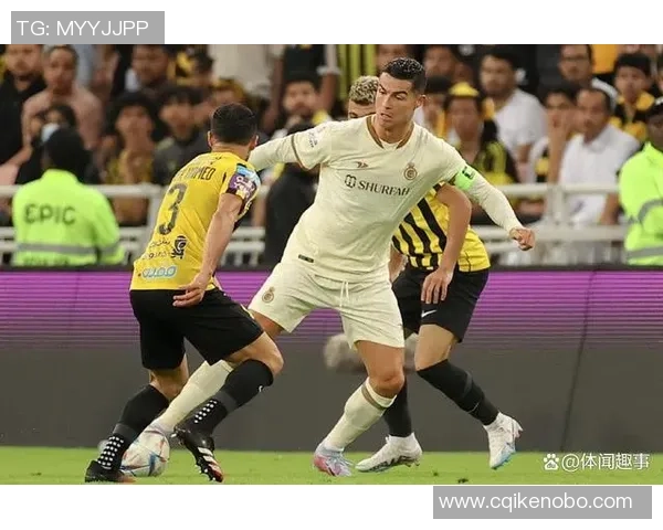 足球明星遭遇诈骗拍广告事件曝光引发行业警惕与反思